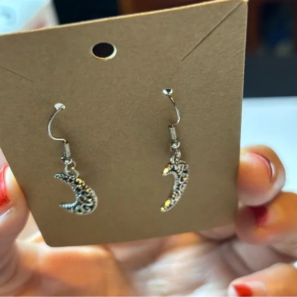 Handmade Simple Silver Moons with Swirls Dangle Earrings, Celestial Moon Earring - Picture 6 of 9